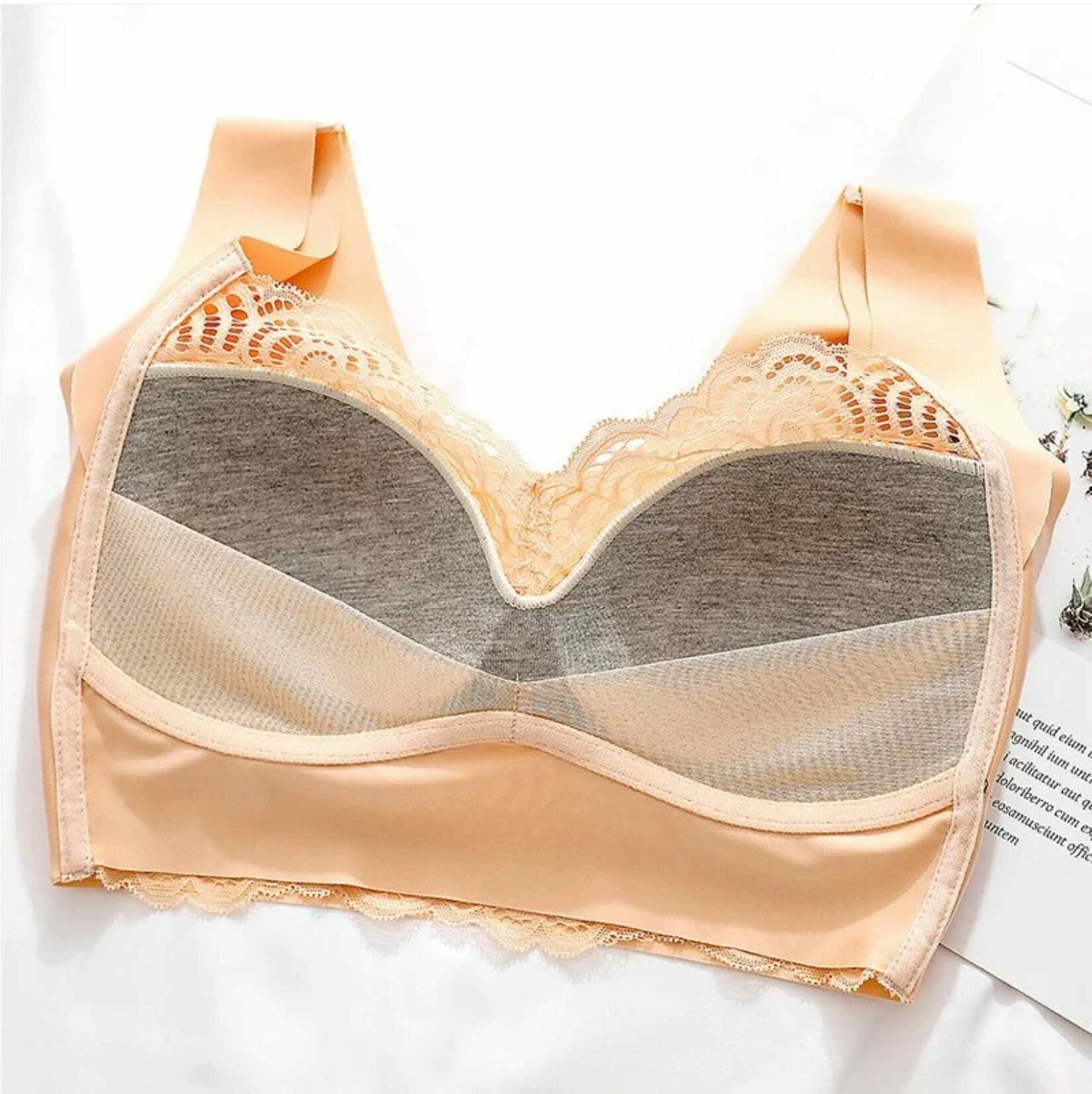 Ultimate Extra Lift Stretch Full-Figure Seamless Lace Cut Bra - Image 47